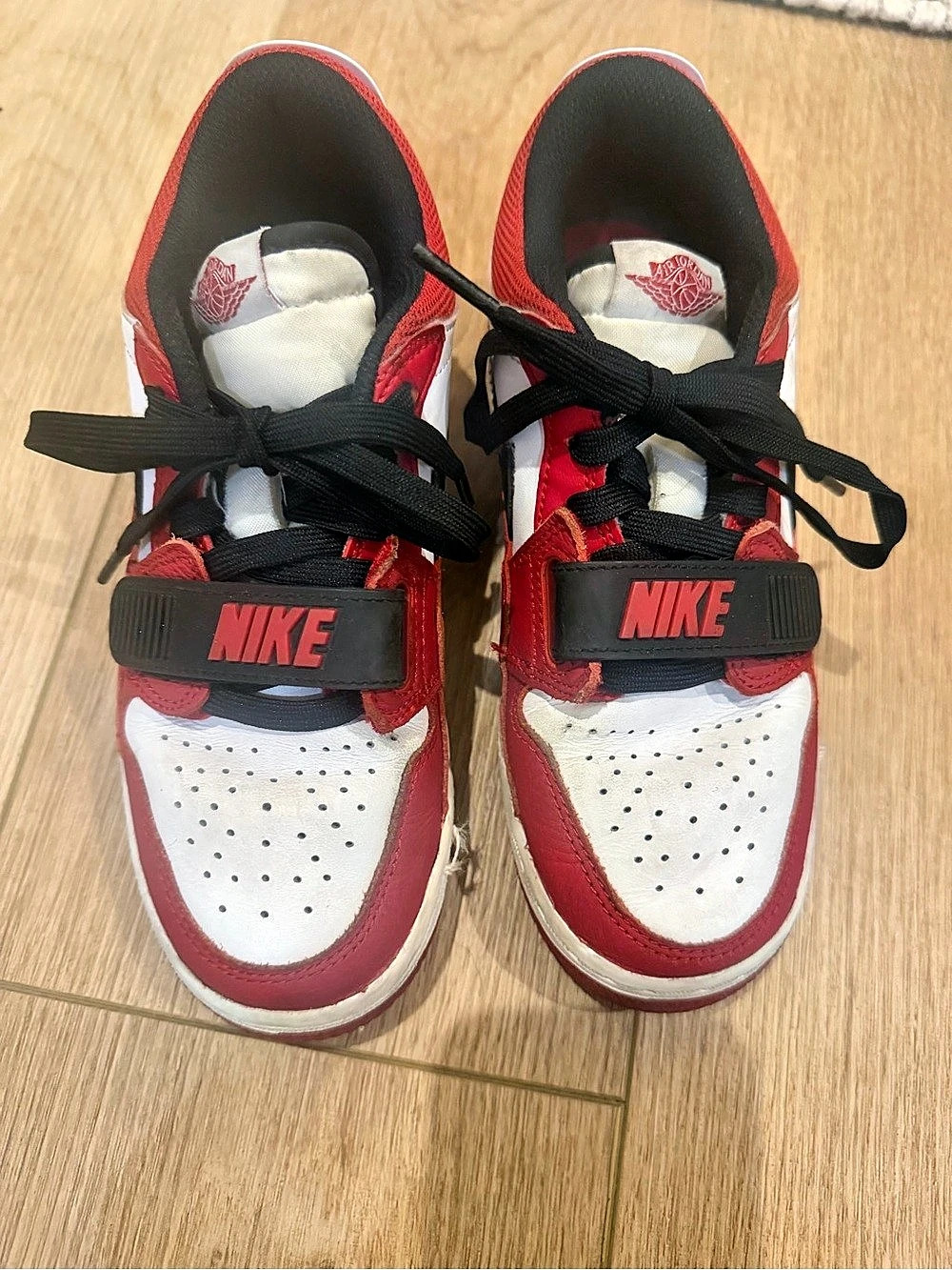 Jordan Air Jordan 3 Kids Sneakers Red White Size 3.5Y